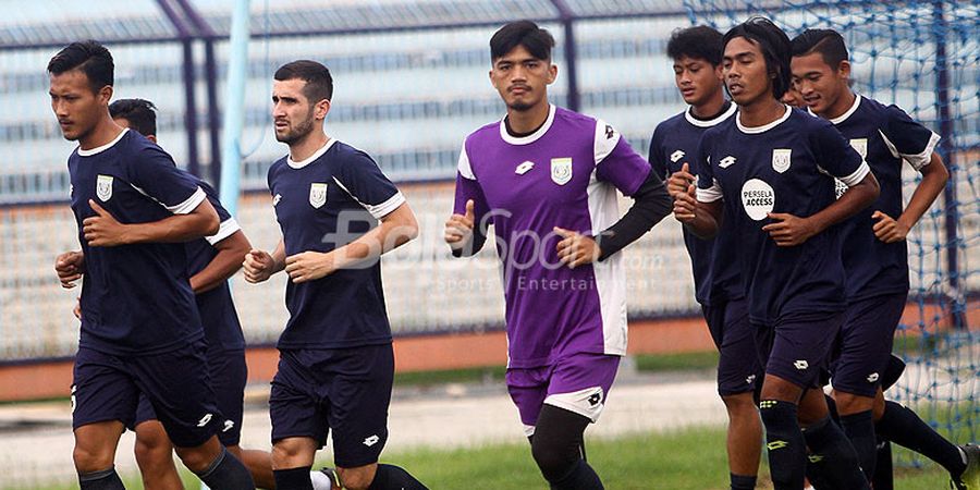 Gelandang asal Uzbekistan Ini Jadi Pemain Kesembilan yang Dicoret Persela Lamongan