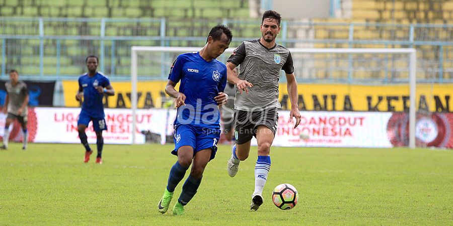 Dipertahankan PSIS Semarang, Bek Ini Ungkap Target Pribadi