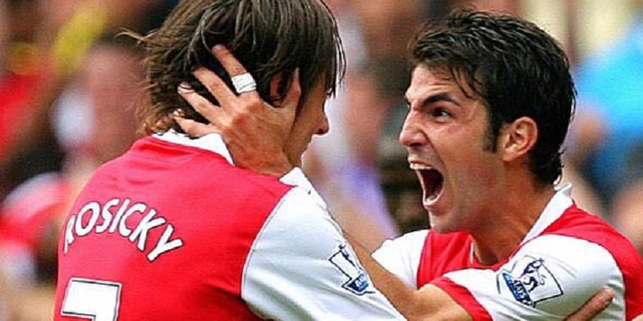 Tomas Rosicky Gantung Sepatu, Cesc Fabregas Tulis Kata-kata Menyayat Hati