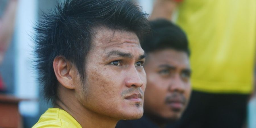 Bobby Satria Ikut Berlatih bersama PSM