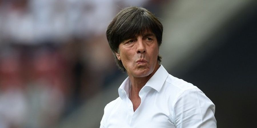 Joachim Loew Tak Tutup Kemungkinan Kembali Melatih Klub