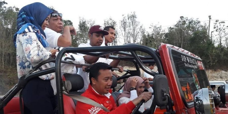 Asyik, Atlet Panjat Tebing ini Ngabuburit Disopiri Menpora RI 