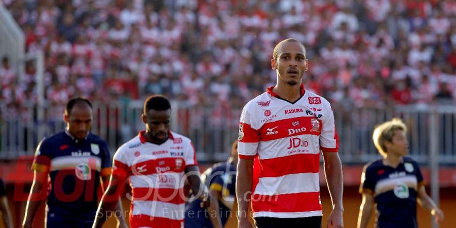 Peter Odemwingie Paceklik Gol, Pelatih Madura United Santai