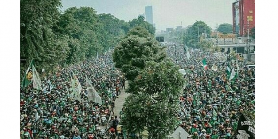 Persebaya Juara, Bonek Kecewa karena Wali Kota Surabaya Tak Ikut Konvoi