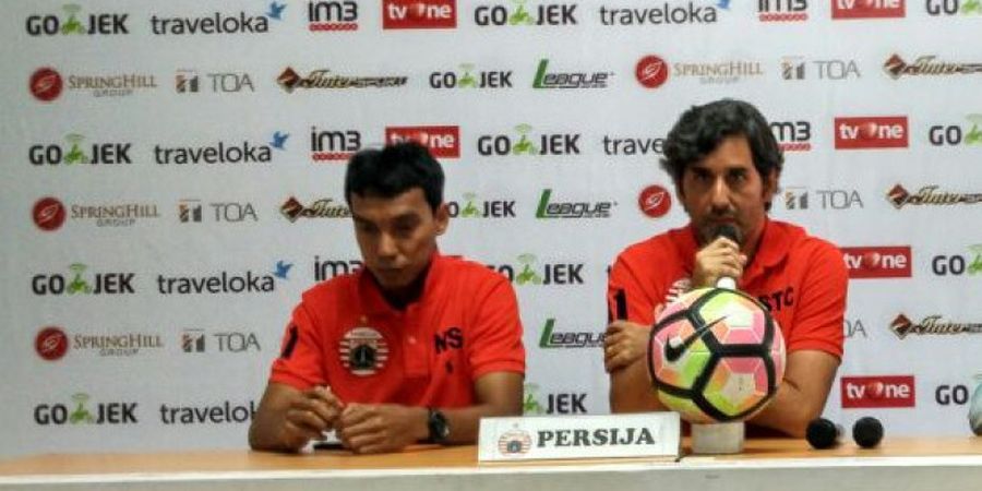 Tanggapan Pelatih Persija Soal Gol 'Hantu' Ezechiel ke Gawang Andritany