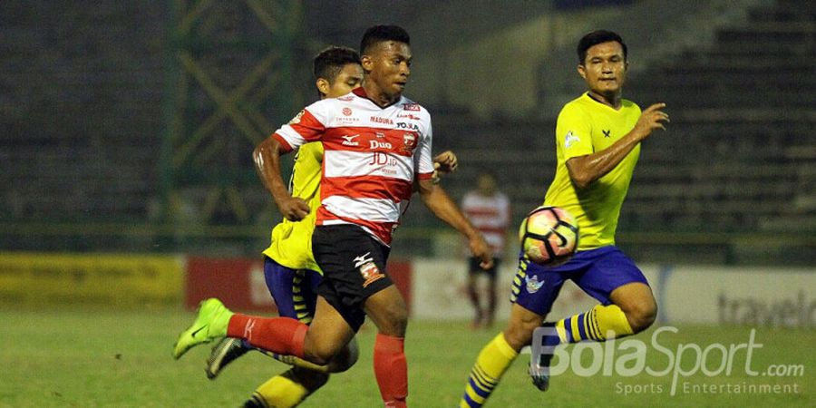 VIDEO - Heboh! Begini Jadinya Kalau Si Tentara Timnas U-19 Indonesia Nyanyikan Lagu Galau