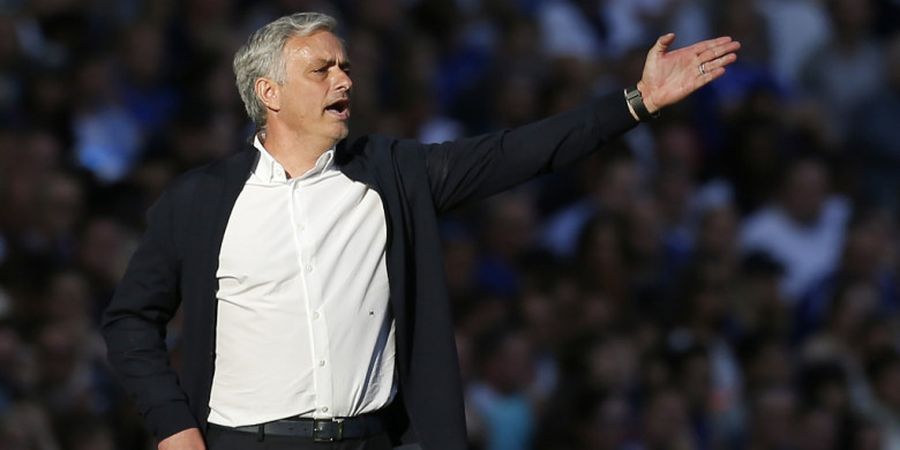 Awal Musim, Jose Mourinho Sudah Perang dengan Petinggi Manchester United