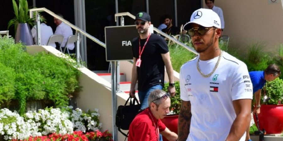 Lewis Hamilton Butuh Lebih dari Sekadar Kecepatan