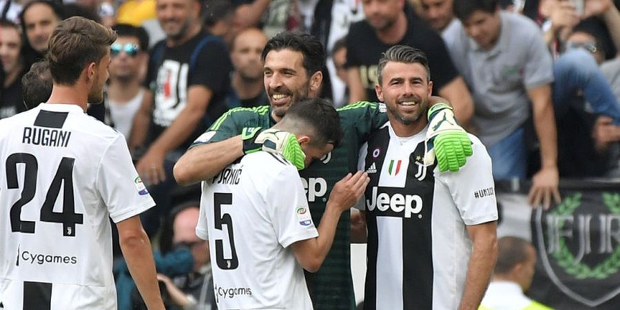 VIDEO - Aksi Genit Medhi Benatia Berujung Malu, Tengsin Banget!