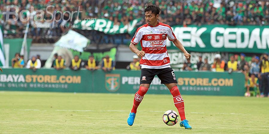 Melihat Kegiatan Andik Rendika Rama Selama Masa Libur  Liga 1