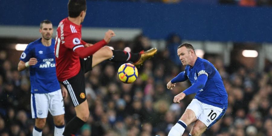 Tak Dapat Dipercaya! Begini Ejekan Fan Setan Merah kepada Wayne Rooney Saat Laga Everton Vs Manchester United