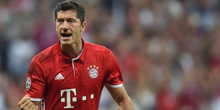 Robert Lewandowski Mengeluh karena Terlalu Sering Bermain