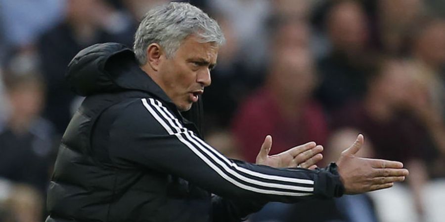 Jose Mourinho Diramal Jadi Pelatih Pertama yang Menganggur Musim Ini