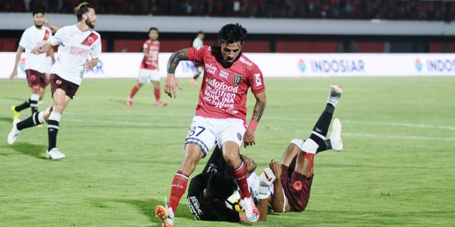 Bali United Vs PSM - Turunkan Wajah Baru, Serdadu Tridatu Lumat Anak Asuh Robert Rene