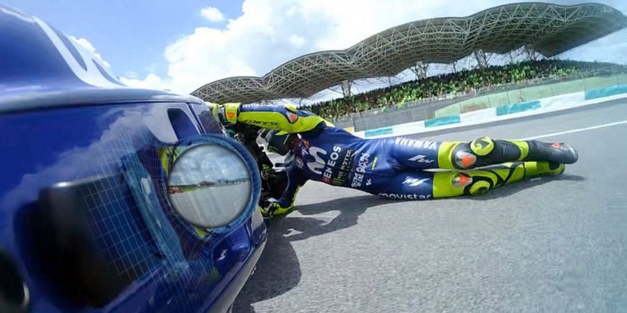 Legenda Honda Berikan Tepuk Tangan atas Performa Valentino Rossi yang Alami Insiden