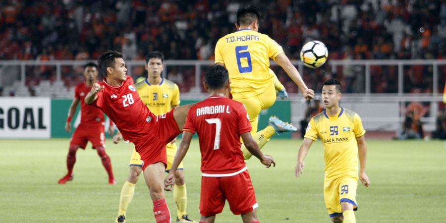 Persija Vs Song Lam Nghe An - Ramdani Lestaluhu Sebut Permainan Lawan Seperti Sirkus