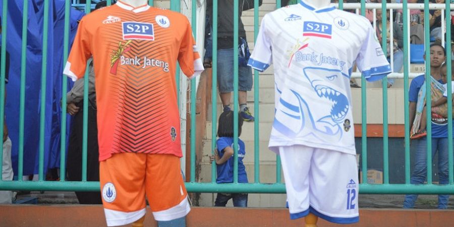 Baru Launching, Jersey Tim Liga 3 Nasional Ini Sudah Ludes Diserbu Suporter