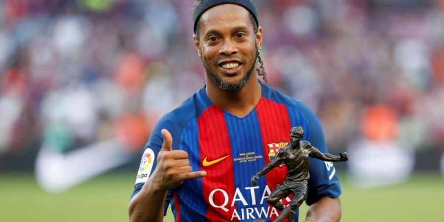 Ronaldinho Hampir Gabung Manchester United Sebelum Memilih Barcelona