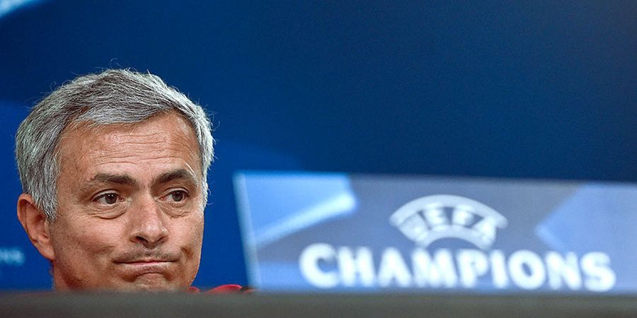 Bikin Geram, Manchester United Akan Gantikan Jose Mourinho dengan Eks Pelatih Barcelona