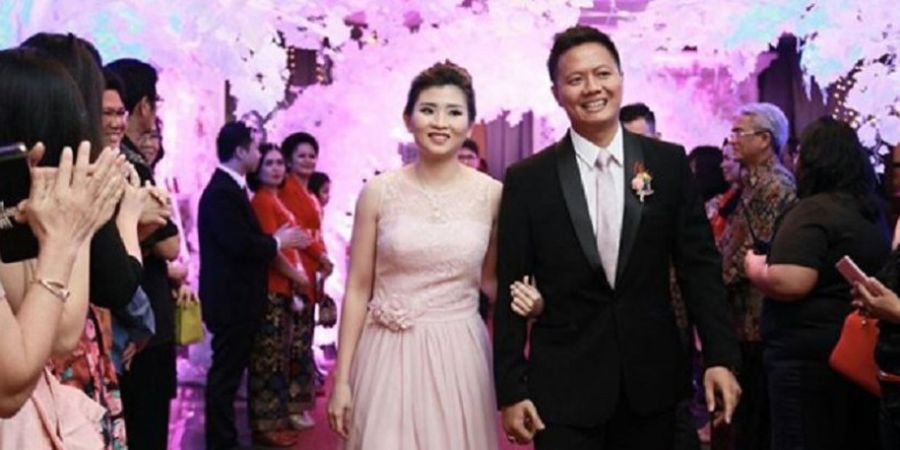 Resmi Lepas Masa Lajang, Debby Susanto Tunda Bulan Madu