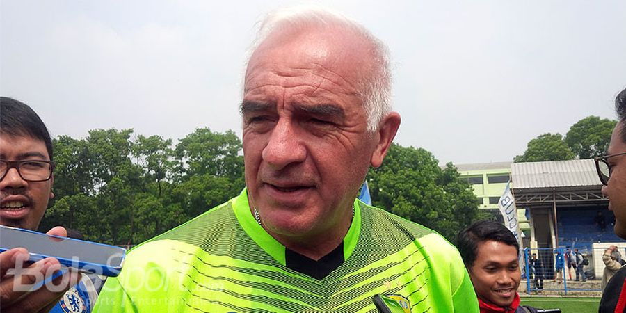 Dua Pemain Seleksi Persib Tidak Akan Diturunkan Lawan Arema