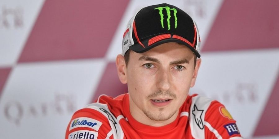 Bagai Cacing Kepanasan Netizen Banjiri Emotikon Love pada Unggahan Jorge Lorenzo, Ternyata Ini yang Dipamerkan