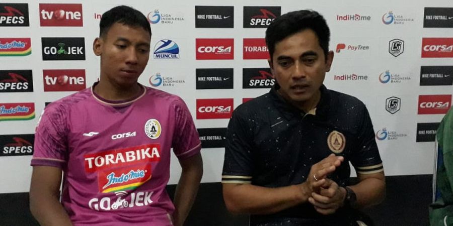 Dampingi Timnya di Final Liga 2 2018, Pakaian Seto Nurdiantoro Jadi Sorotan