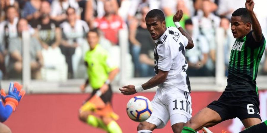 Gara-gara Meludah, Douglas Costa Terancam Skors 3 Partai dan Denda Rp1,7 Miliar