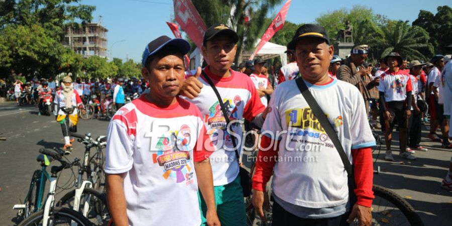 3 Lelaki Ini Bersepeda Sejauh 30 Kilometer demi Ikuti Pit-pitan Haornas 2018