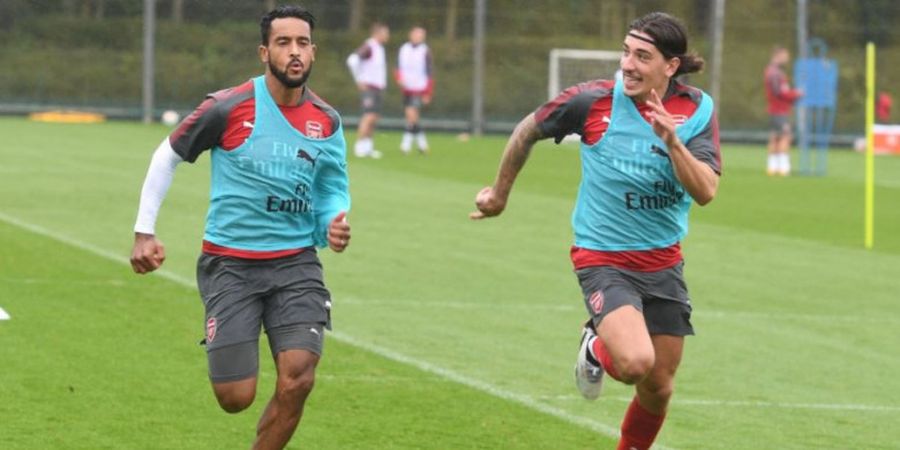 Audisi The Flash ala Arsenal: Theo Walcott vs Hector Bellerin