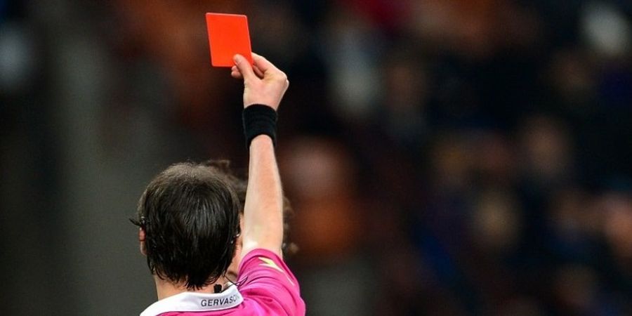 Pukul Wasit, Pemain Remaja di Prancis Dapat Skors 30 Tahun