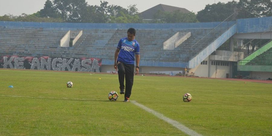 Bakal Hadapi Sang Mantan, Pelatih Persis Kantongi Kekuatan PSPS Riau