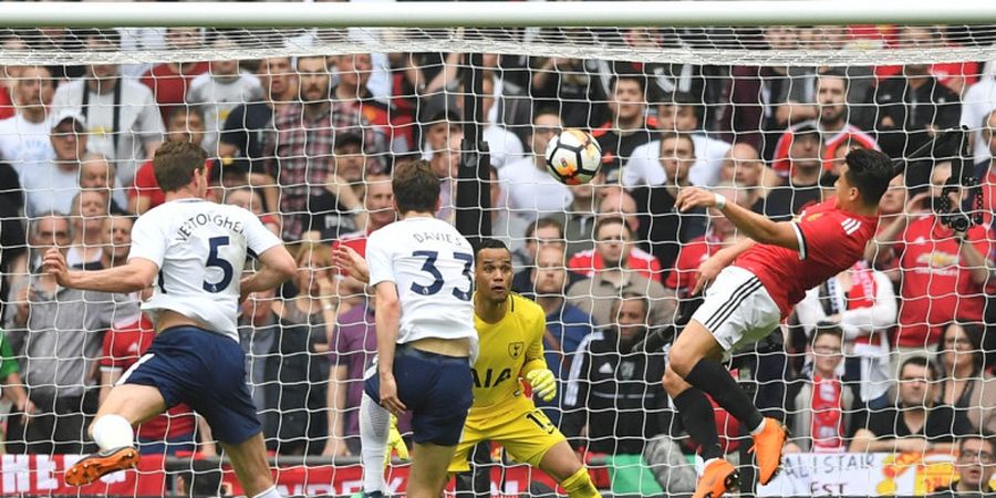 Alexis Sanchez dan Hobinya Cetak Gol di Stadion Wembley