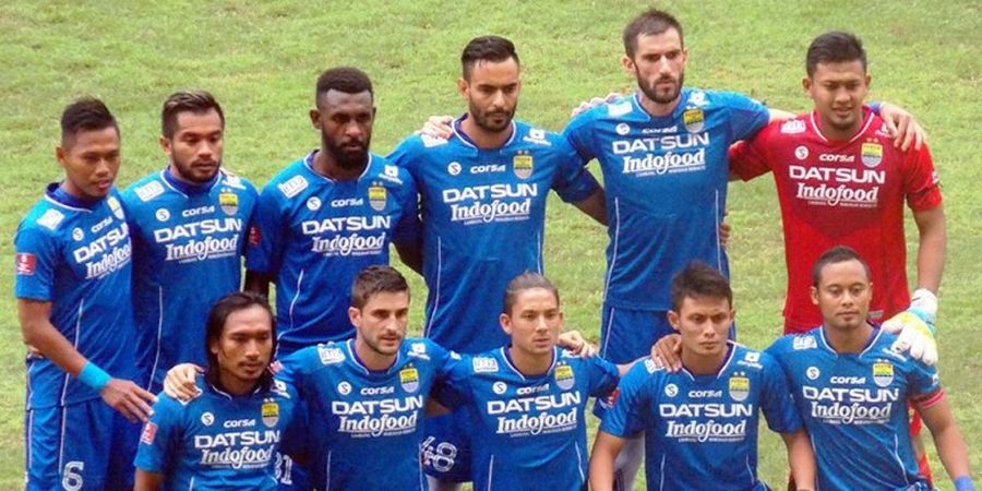 Cela Bola Mati dan Kemunikasi di Lini Pertahanan Persib