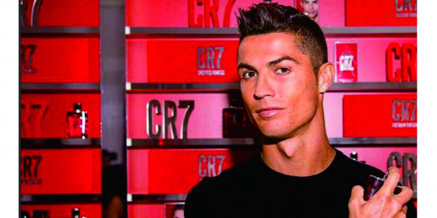 Cristiano Ronaldo Meluncurkan Produk CR7 Aftershave