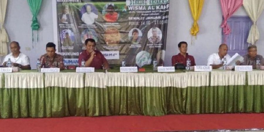 Dialog Publik Benah-Benah PSMS, Suporter Ayam Kinantan Sindir Prestasi Julius Raja