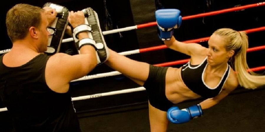 Petarung Cantik Muay Thai ini Bisa Terus Menang Karena Hal Tidak Biasa