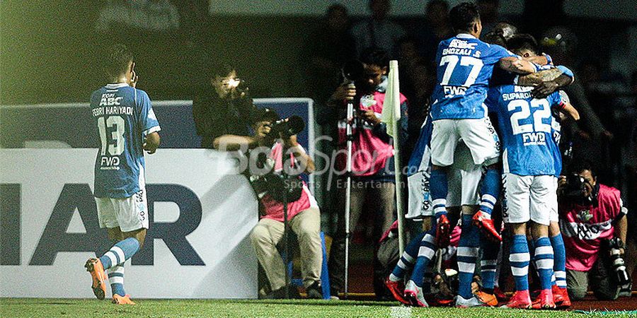 Perkiraan Susunan Pemain Persib Bandung, Siap yang Mengisi 4 Slot Kosong