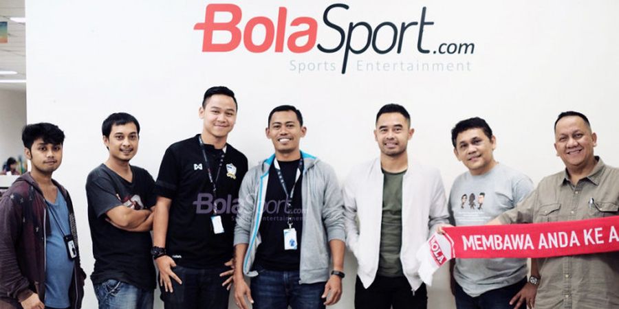 Asosiasi Pesepak Bola: Memecah Kesadaran Palsu dan Mengeraskan Suara