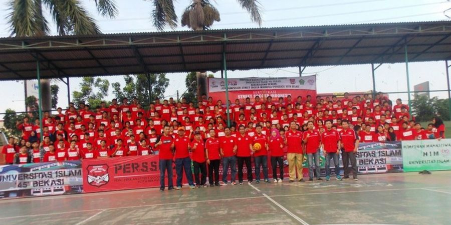 175 Peserta Ikuti Sertifikasi Pelatih Street Soccer di Bekasi