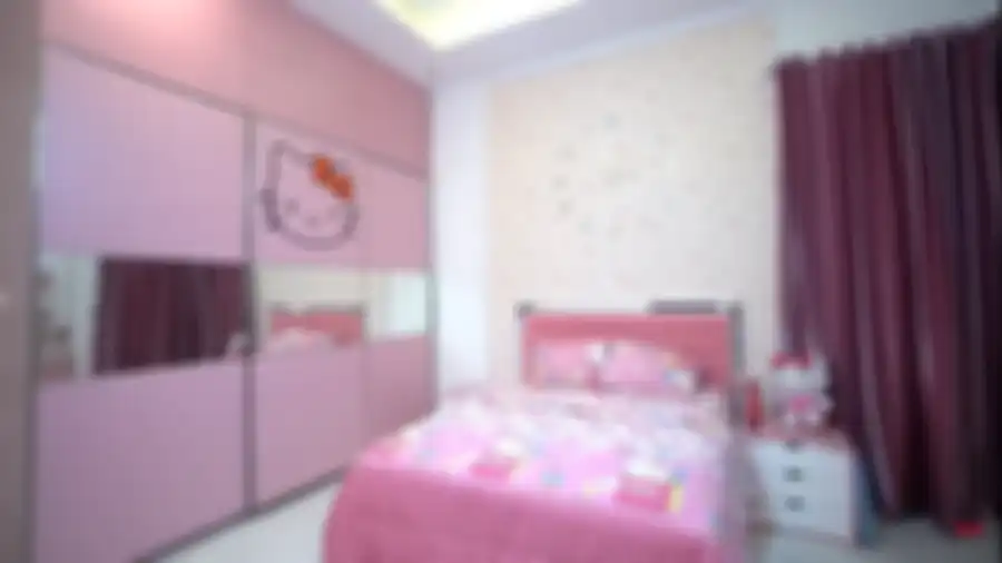 Serba Pink dengan Pernak-pernik Hello Kitty, Intip Kamar Mewah Sang Ratu YouTube Ria Ricis!