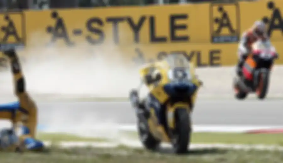 Colin Edwards crash di MotoGP Belanda 2006