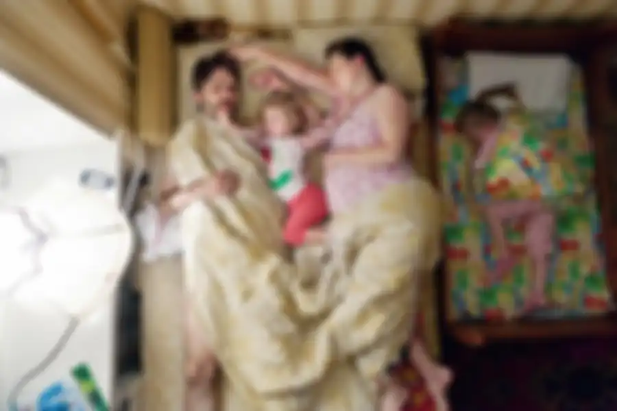 Tidur bersama anak