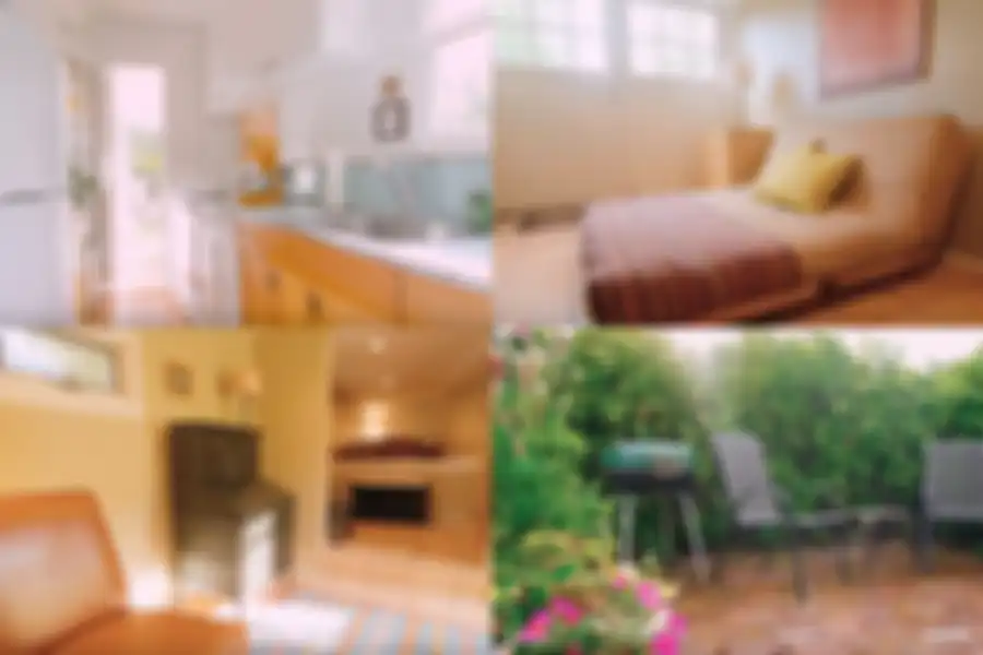 Interior dalam rumah dan taman
