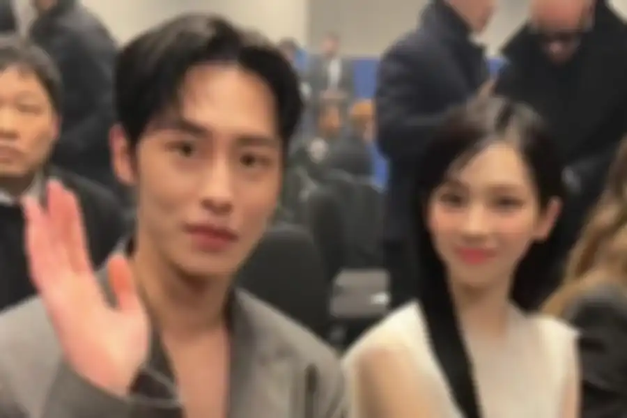 Lee Jae Wook dan Karina aespa di Prada Fashon Week di Milan