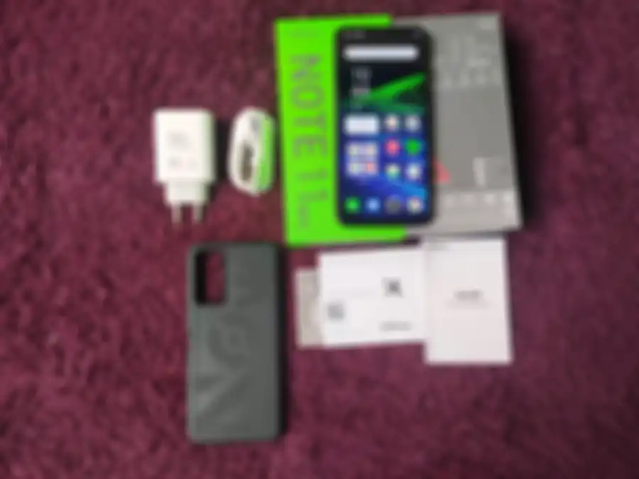 Isi boks Infinix Note 11 NFC