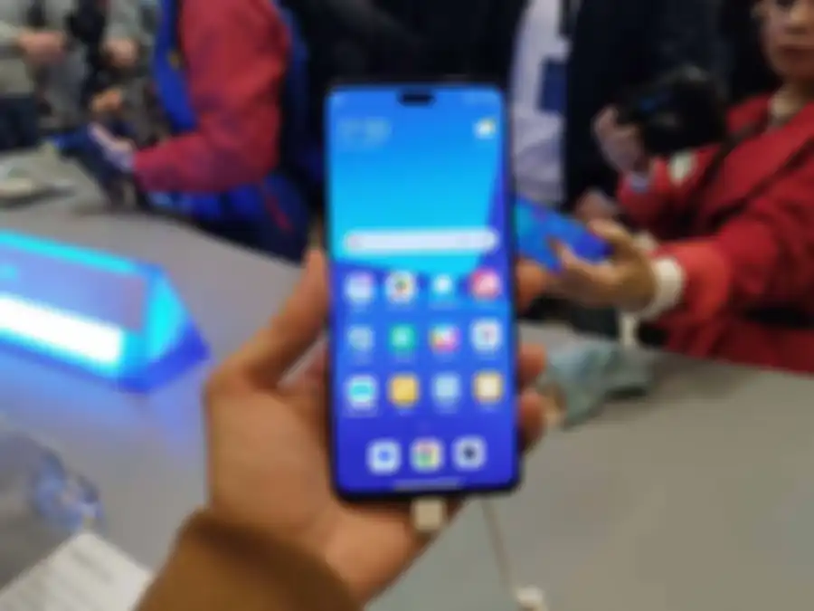 Tampilan Layar Xiamoi 13 lite.