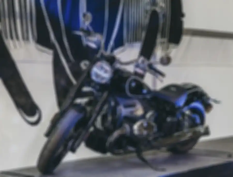 BMW R18 yang ditebus oleh Ariel Noah