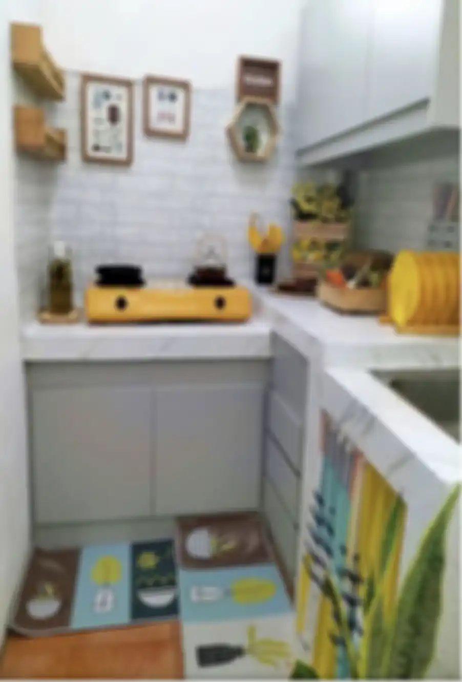 Inilah inspirasi desain dapur kecil tapi rapi yang menawan hati. Jadi solusi jitu buat rumah mungil. Cek 6 foto aestheticnya. 