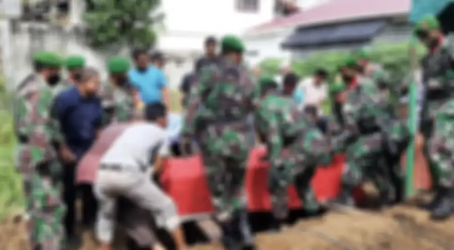 Foto pelaku penembakan itu sengaja disebarkan oleh netizen di Facebook. Ternyata begini hubungan pelaku dengan Dantim BAIS Pidie.